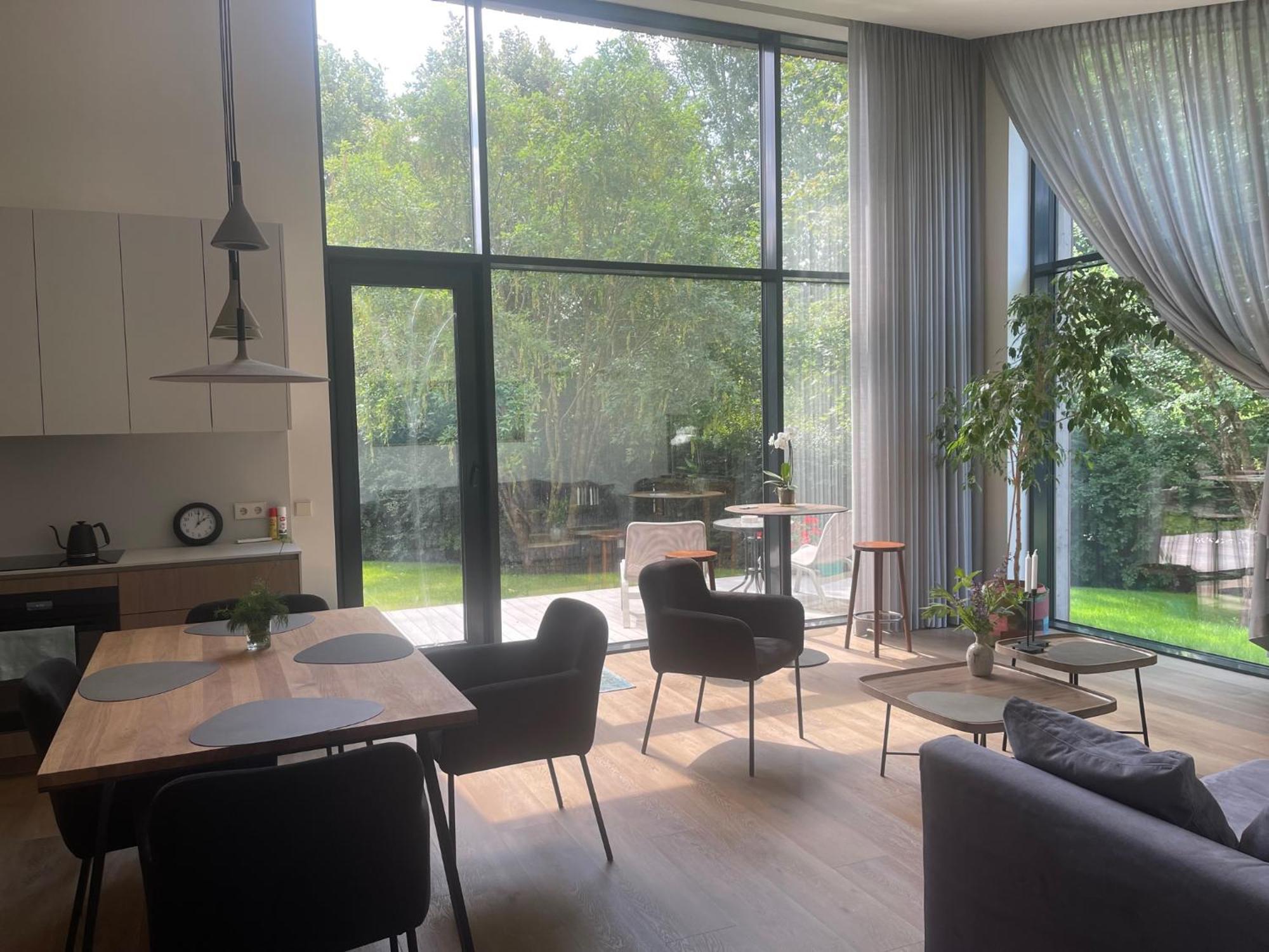 Pine House Appartement Zujunai Buitenkant foto